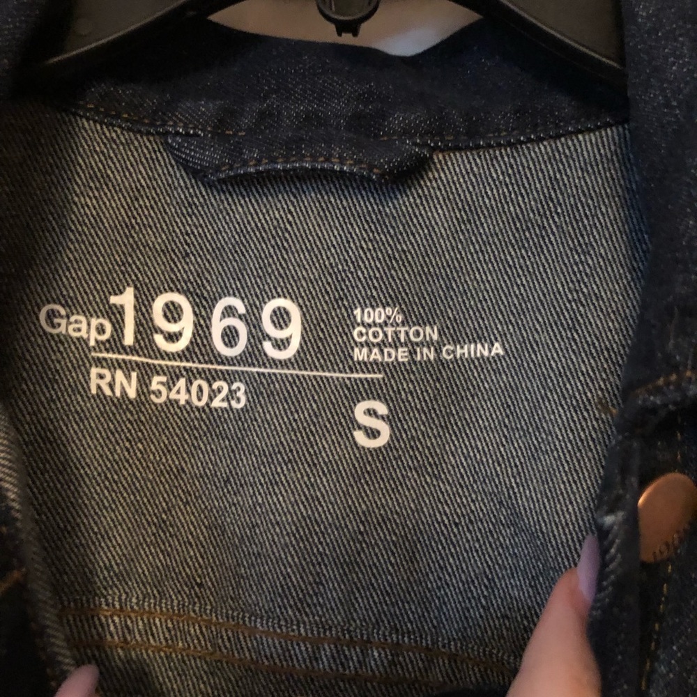 Denim jacket - Picture 2 of 3